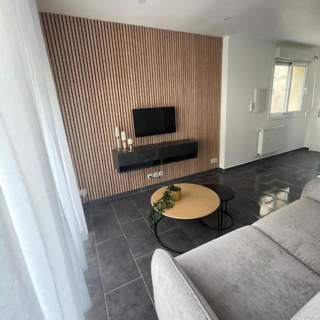 クレテイユStudio Tout Confort, Au Pied De Toute Commodite, 2アパートメント エクステリア 写真